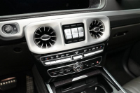 AMG Gクラス 2020年ﾓﾃﾞﾙ G63 LHD  manufaktur Edition Fﾊﾞﾝﾊﾟｰｶﾞｰﾄﾞ 22ｲﾝﾁAWﾏｸﾞﾉﾀﾞｰｸｵﾘｰﾌﾞｸﾞﾘｰﾝの中古車