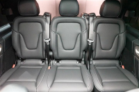 メルセデスベンツ Vクラス 2022年ﾓﾃﾞﾙ V220d RHD ｴｸｼｸﾙｰｼﾌﾞ ﾛﾝｸﾞﾌﾟﾗﾁﾅｽｽｲｰﾄ 18ｲﾝﾁAW ｵﾌﾞｼﾃﾞｨｱﾝﾌﾞﾗｯｸの中古車