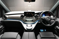 メルセデスベンツ Vクラス 2022年ﾓﾃﾞﾙ V220d RHD ｴｸｼｸﾙｰｼﾌﾞ ﾛﾝｸﾞﾌﾟﾗﾁﾅｽｽｲｰﾄ 18ｲﾝﾁAW ｵﾌﾞｼﾃﾞｨｱﾝﾌﾞﾗｯｸの中古車