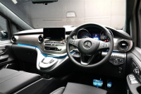 メルセデスベンツ Vクラス 2022年ﾓﾃﾞﾙ V220d RHD ｴｸｼｸﾙｰｼﾌﾞ ﾛﾝｸﾞﾌﾟﾗﾁﾅｽｽｲｰﾄ 18ｲﾝﾁAW ｵﾌﾞｼﾃﾞｨｱﾝﾌﾞﾗｯｸの中古車