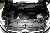 メルセデスベンツ Vクラス 2022年ﾓﾃﾞﾙ V220d RHD ｴｸｼｸﾙｰｼﾌﾞ ﾛﾝｸﾞﾌﾟﾗﾁﾅｽｽｲｰﾄ 18ｲﾝﾁAW ｵﾌﾞｼﾃﾞｨｱﾝﾌﾞﾗｯｸの中古車