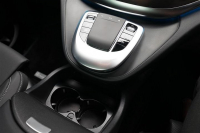 メルセデスベンツ Vクラス 2022年ﾓﾃﾞﾙ V220d RHD ｴｸｼｸﾙｰｼﾌﾞ ﾛﾝｸﾞﾌﾟﾗﾁﾅｽｽｲｰﾄ 18ｲﾝﾁAW ｵﾌﾞｼﾃﾞｨｱﾝﾌﾞﾗｯｸの中古車