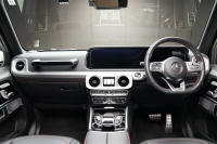 メルセデスベンツ Gクラス 2019年ﾓﾃﾞﾙ G350d RHD AMGﾗｲﾝ ﾗｸﾞｼﾞｭｱﾘｰP ｱﾀﾞﾌﾟﾃｨﾌﾞD 20ｲﾝﾁAW ﾎﾟｰﾗﾎﾜｲﾄの中古車