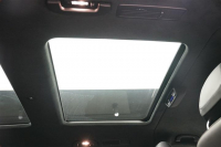 メルセデスベンツ Vクラス 2024年ﾓﾃﾞﾙ V220d RHDｴｸｽｸﾙｰｼﾌﾞLﾌﾟﾗﾁﾅｽｲｰﾄ 18ｲﾝﾁAW ﾛｯｸｸﾘｽﾀﾙﾎﾜｲﾄの中古車