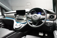 メルセデスベンツ Vクラス 2024年ﾓﾃﾞﾙ V220d RHDｴｸｽｸﾙｰｼﾌﾞLﾌﾟﾗﾁﾅｽｲｰﾄ 18ｲﾝﾁAW ﾛｯｸｸﾘｽﾀﾙﾎﾜｲﾄの中古車