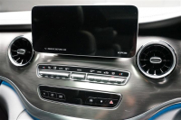 メルセデスベンツ Vクラス 2024年ﾓﾃﾞﾙ V220d RHDｴｸｽｸﾙｰｼﾌﾞLﾌﾟﾗﾁﾅｽｲｰﾄ 18ｲﾝﾁAW ﾛｯｸｸﾘｽﾀﾙﾎﾜｲﾄの中古車