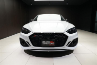 アウディ RS5 2021年ﾓﾃﾞﾙ RS5 RHD 20ｲﾝﾁAW ｸﾞﾚｲｼｱﾎﾜｲﾄﾒﾀﾘｯｸの中古車