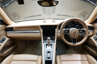 ポルシェ 911(Type991.2) 2016年ﾓﾃﾞﾙ 911ｶﾚﾗS RHD PDK 20ｲﾝﾁAW ﾎﾜｲﾄの中古車