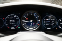 ポルシェ 911(Type992) 2020年ﾓﾃﾞﾙ  ｶﾚﾗ ｶﾌﾞﾘｵﾚ RHD ｽﾎﾟｰﾂｸﾛﾉPKG ｽﾎﾟｰﾂｴｸﾞｿﾞｰｽﾄ ｼｰﾄﾋｰﾀｰ&ﾍﾞﾝﾁﾚｰﾀｰ ﾎﾜｲﾄの中古車