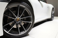 ポルシェ 911(Type992) 2020年ﾓﾃﾞﾙ  ｶﾚﾗ ｶﾌﾞﾘｵﾚ RHD ｽﾎﾟｰﾂｸﾛﾉPKG ｽﾎﾟｰﾂｴｸﾞｿﾞｰｽﾄ ｼｰﾄﾋｰﾀｰ&ﾍﾞﾝﾁﾚｰﾀｰ ﾎﾜｲﾄの中古車