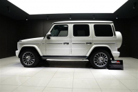 メルセデスベンツ Gクラス 2021年モデル G400d RHD AMGライン マヌファクトゥーアP 20インチAW ダイヤモンドホワイトの中古車