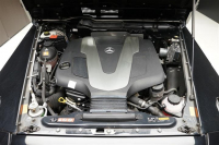 メルセデスベンツ Gクラス 2016年モデルG350d RHD ラグジュアリーP 18インチAW オブシディアンブラックの中古車