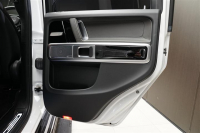 メルセデスベンツ 新規車種 マヌファクトゥーアP　RHDの中古車