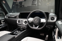 メルセデスベンツ 新規車種 マヌファクトゥーアP　RHDの中古車