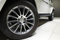 メルセデスベンツ 新規車種 マヌファクトゥーアP　RHDの中古車