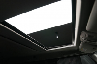 メルセデスベンツ 新規車種 ラグジュアリーPKG　RHDの中古車