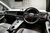 ポルシェ マカン 2019年モデル マカン RHD PDK 4WD 19インチAW ヴァルカノグレーメタリックの中古車