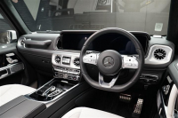 メルセデスベンツ Gクラス 2023年モデル G400d RHD AMGライン マヌファクトゥーアP 20インチAW オパリスホワイトの中古車