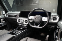 メルセデスベンツ Gクラス 2023年モデル G400d RHD AMGライン マヌファクトゥーアP＋ 20インチAW オパリスホワイトの中古車
