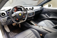 フェラーリ 新規車種 カリフォルニアTの中古車