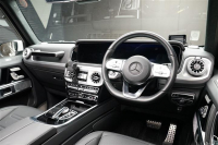 メルセデスベンツ Gクラス 2023年モデル G400d RHD AMGライン ラグジュアリーP アダプティブD 20インチAW オパリスホワイトの中古車