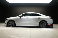 メルセデスベンツ CLAクラス 2022年モデル CLA 180 AMGライン RHD  デジタルホワイトの中古車