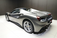 フェラーリ 488スパイダー －の中古車