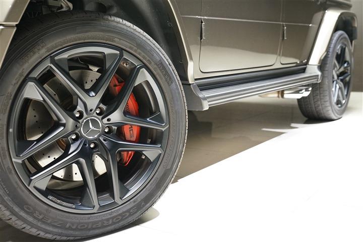 メルセデスAMG G63ナイトパッケージ21インチブラックアウトホイール画像