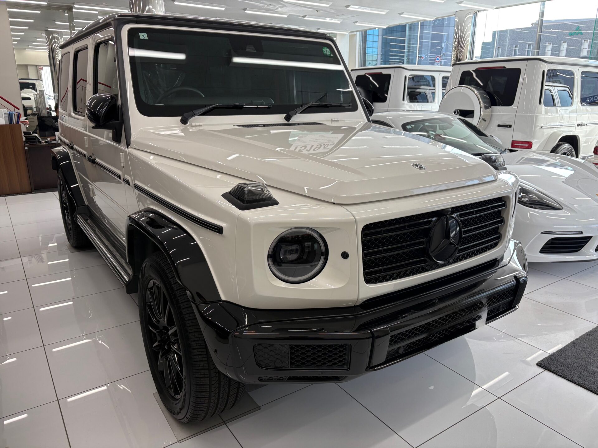 メルセデス・ベンツGクラスG350dマヌファクトゥーアエディション限定車を買取りさせて頂きました。【東京都】