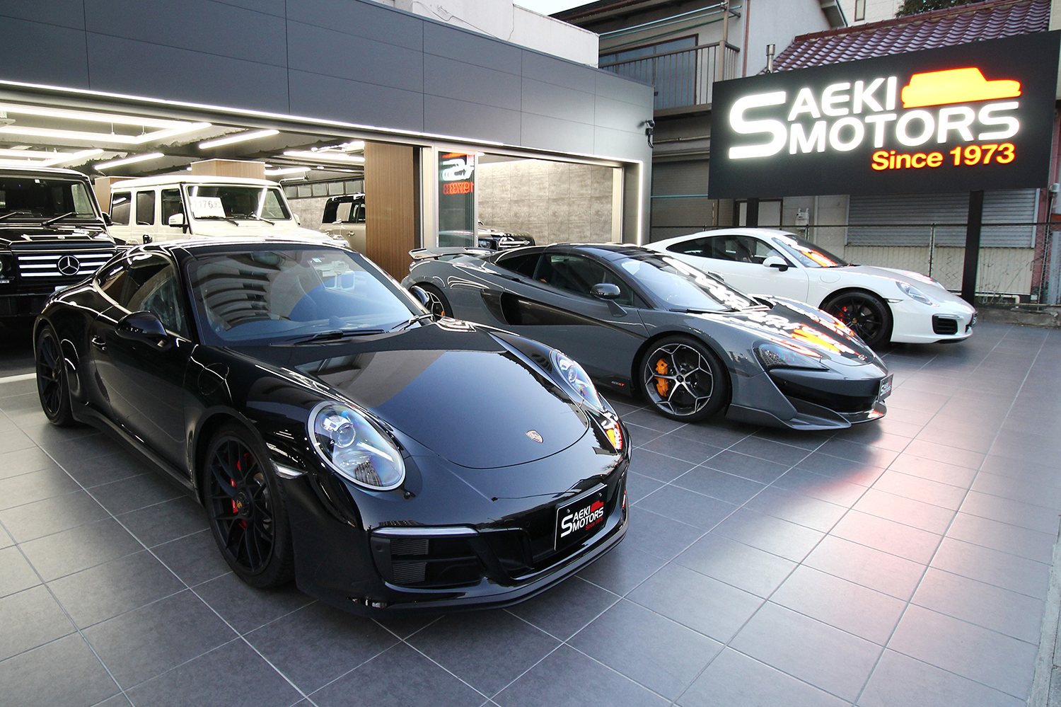 ポルシェ911の買取ショールーム サエキモータース
